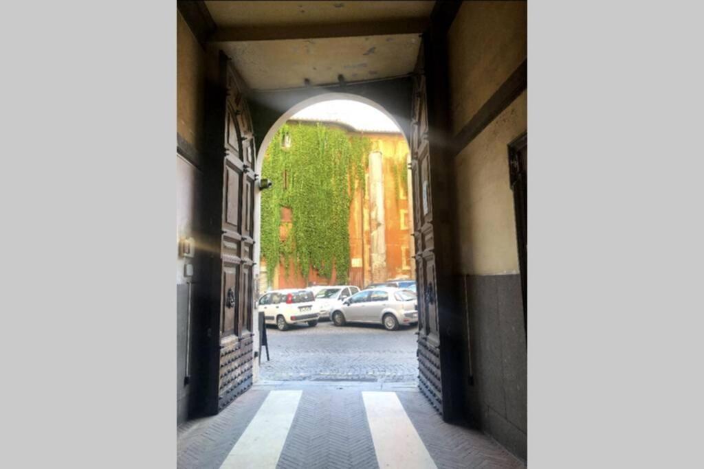 شقة Maison " Pantheon View " In Front Of Pantheon روما المظهر الخارجي الصورة