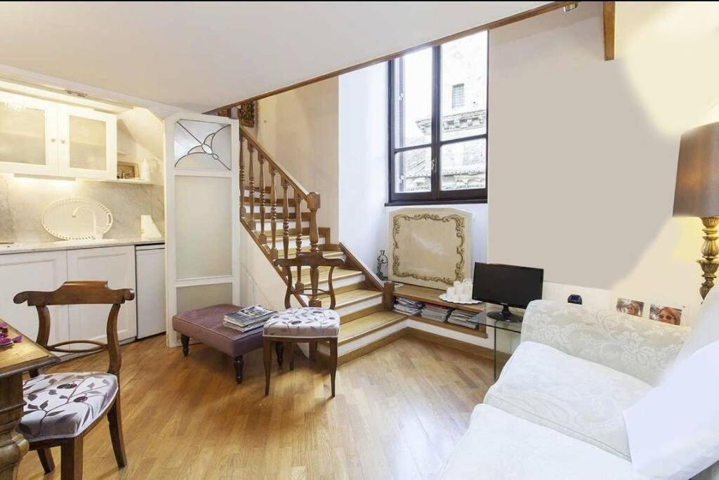 شقة Maison " Pantheon View " In Front Of Pantheon روما المظهر الخارجي الصورة